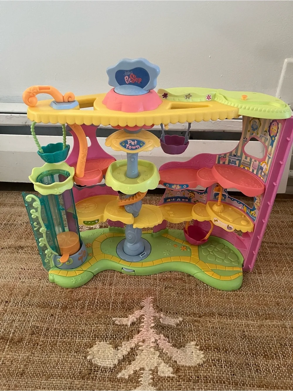Littlest Pet Shop Tower